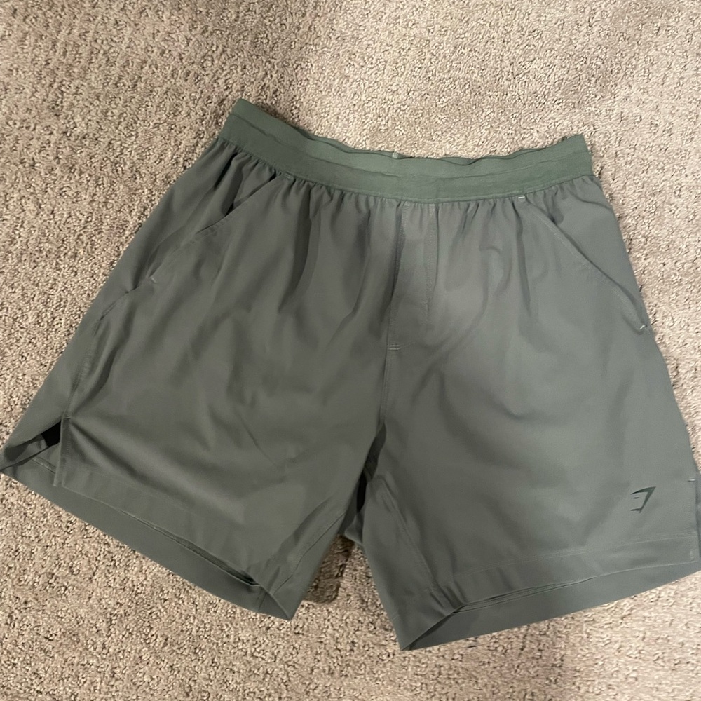 Gymshark Men’s Small Studio 6” Shorts